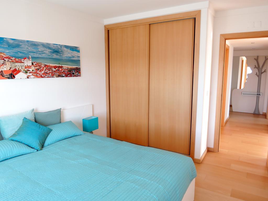 Finest Rentals - Expo Riverside Lisbon Room photo